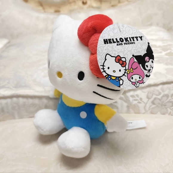 Hello Kitty Stuffed Plush NWT - Picture 3 of 9
